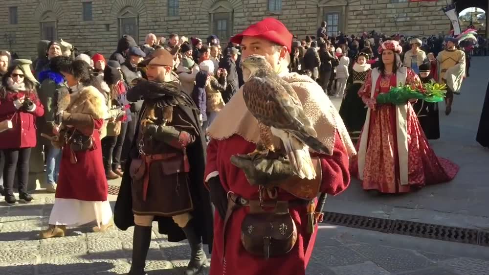 Discovering the world with Helen Etkina. Florence, Italy